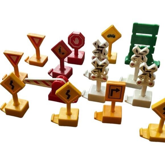 Mattel Fisher Price Geotrax Train Direction Signs Set Of 22 Bright Colors - Picture 7 of 9